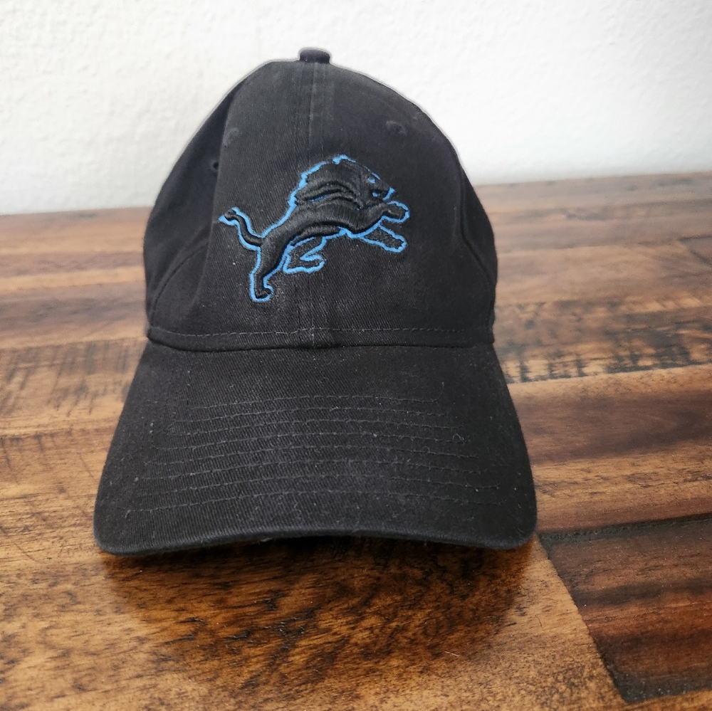 Black NFL Lions Cap (Adjustable)